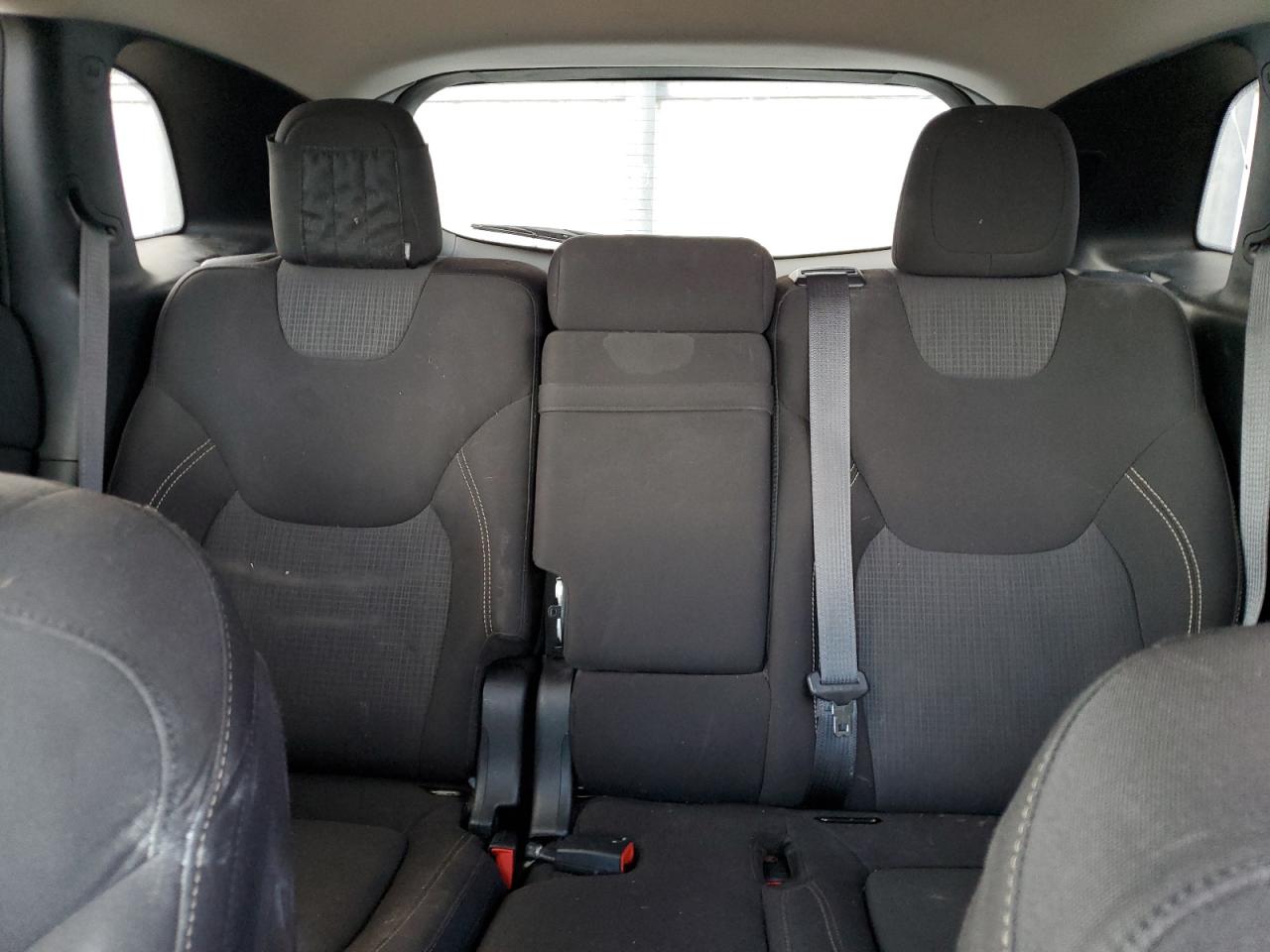 1C4PJLCS6HW640281 2017 Jeep Cherokee Latitude