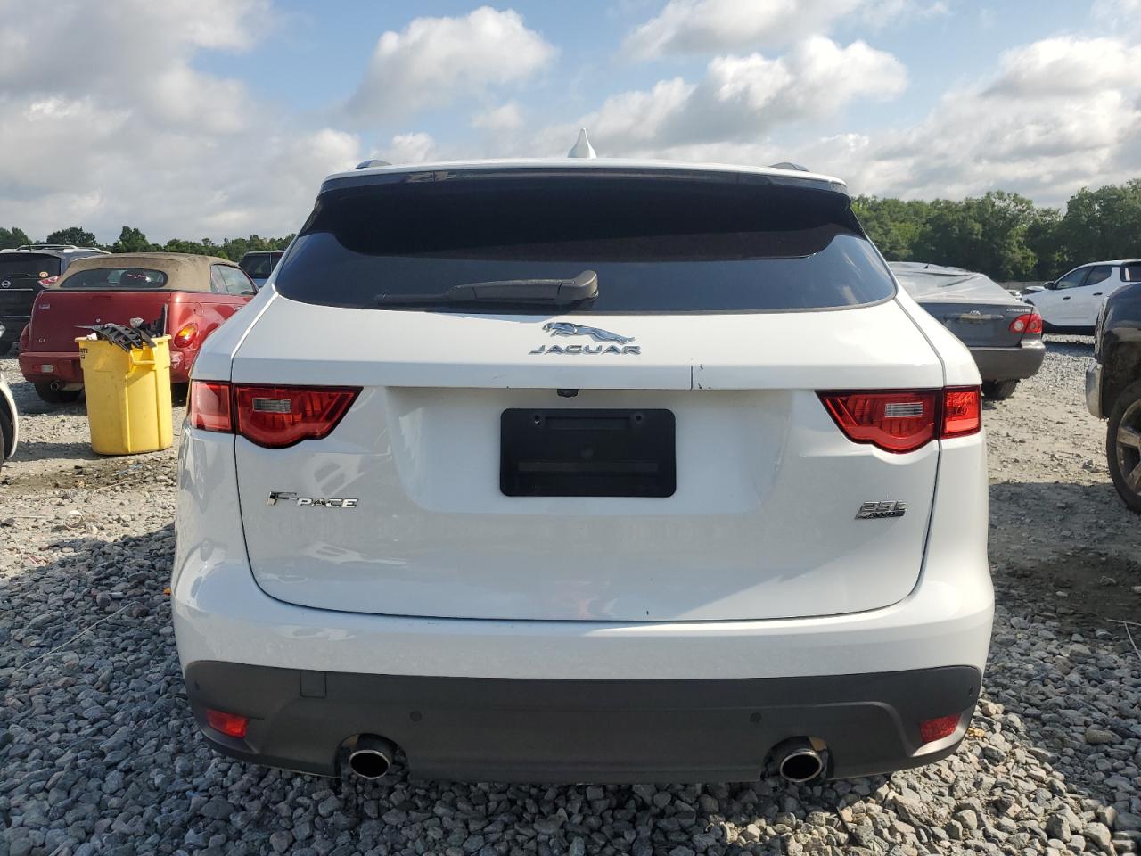 SADCK2FX8JA325437 2018 Jaguar F-Pace Prestige