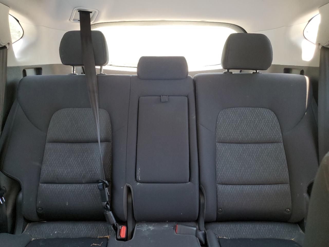 KM8J33A43JU604999 2018 Hyundai Tucson Sel