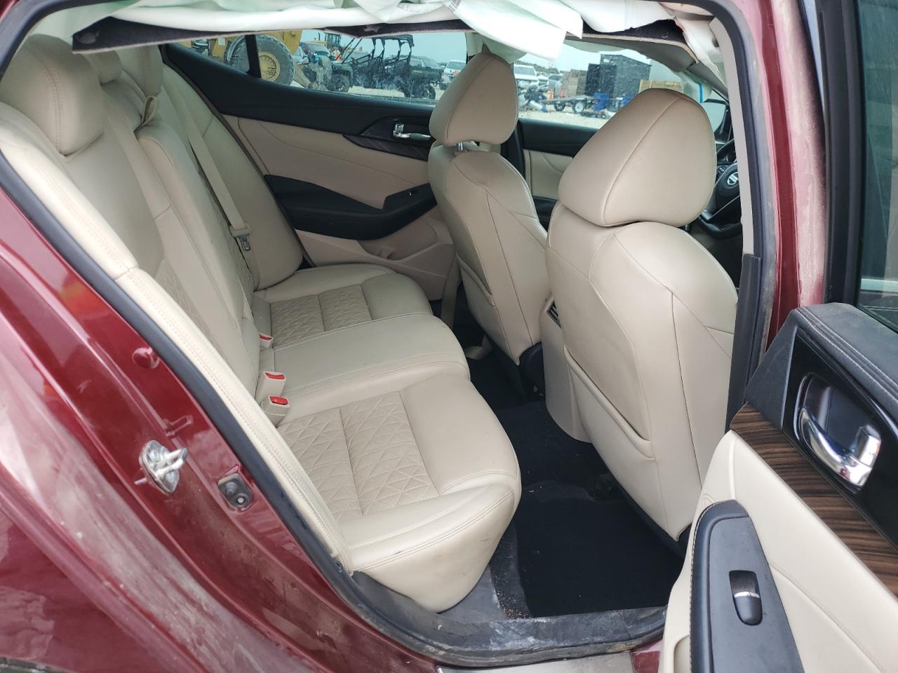 1N4AA6AP8HC380365 2017 Nissan Maxima 3.5S