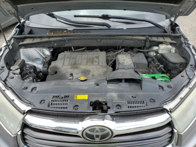 VIN 5TDDKRFHXFS113568 2015 Toyota Highlander, Limited no.12