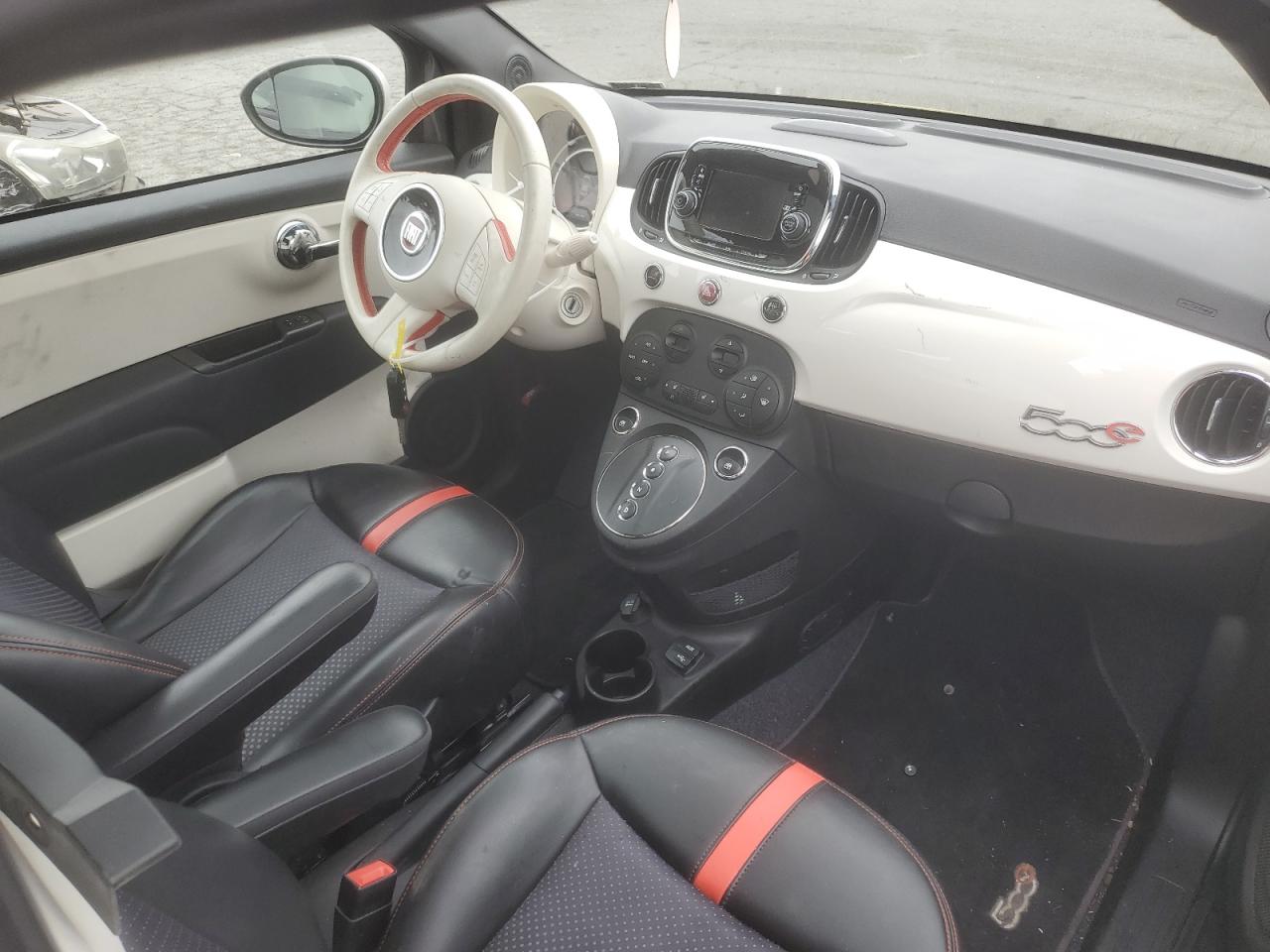 3C3CFFGE7JT471703 2018 Fiat 500 Electric