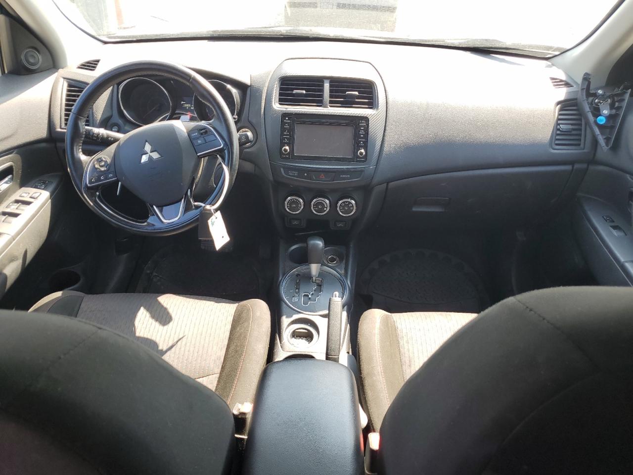 JA4AP3AW5HZ040760 2017 Mitsubishi Outlander Sport Es