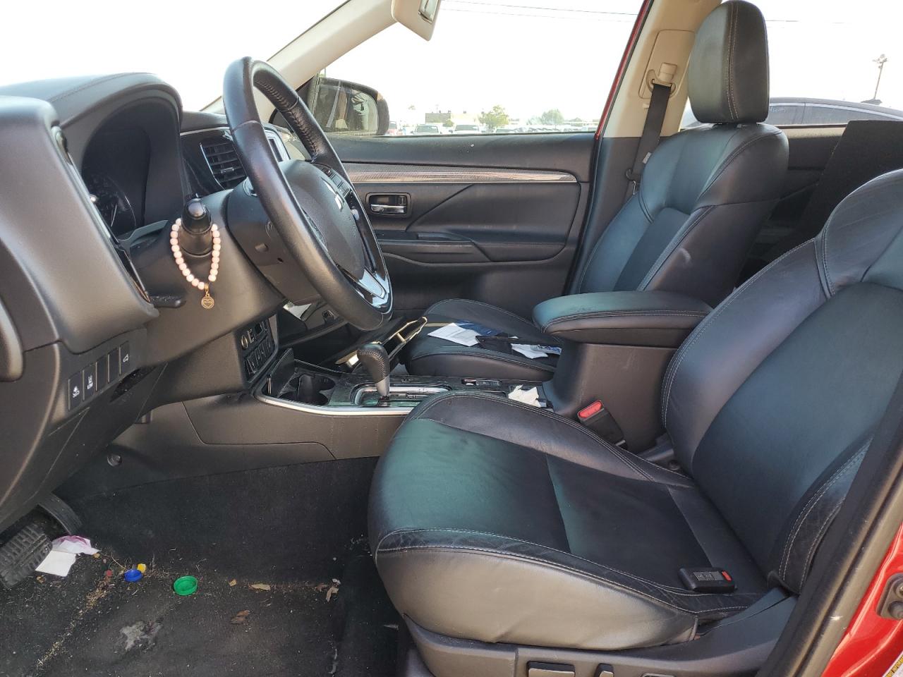 JA4AZ3A3XLZ003860 2020 Mitsubishi Outlander Se