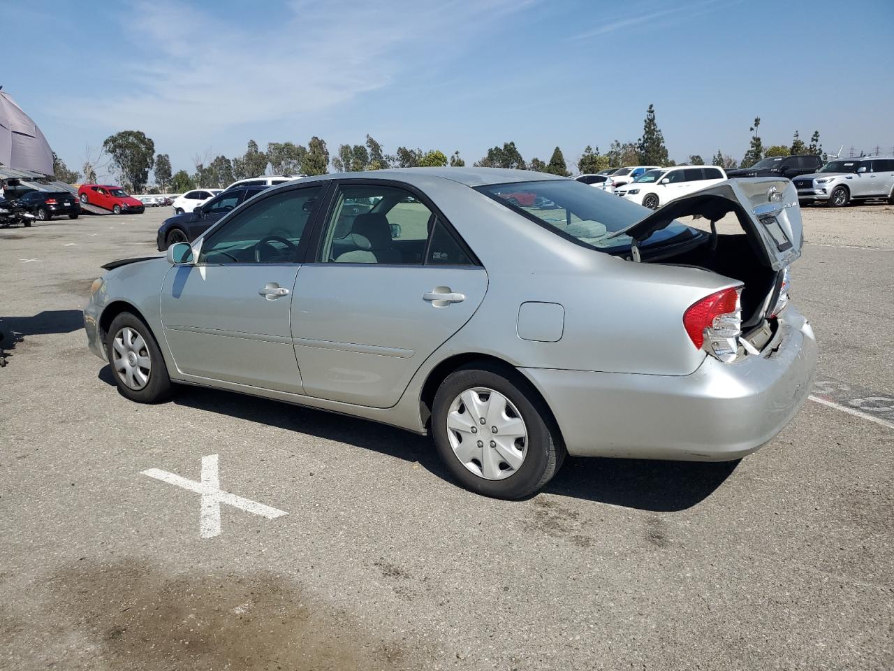 JTDBE32K130237918 2003 Toyota Camry Le