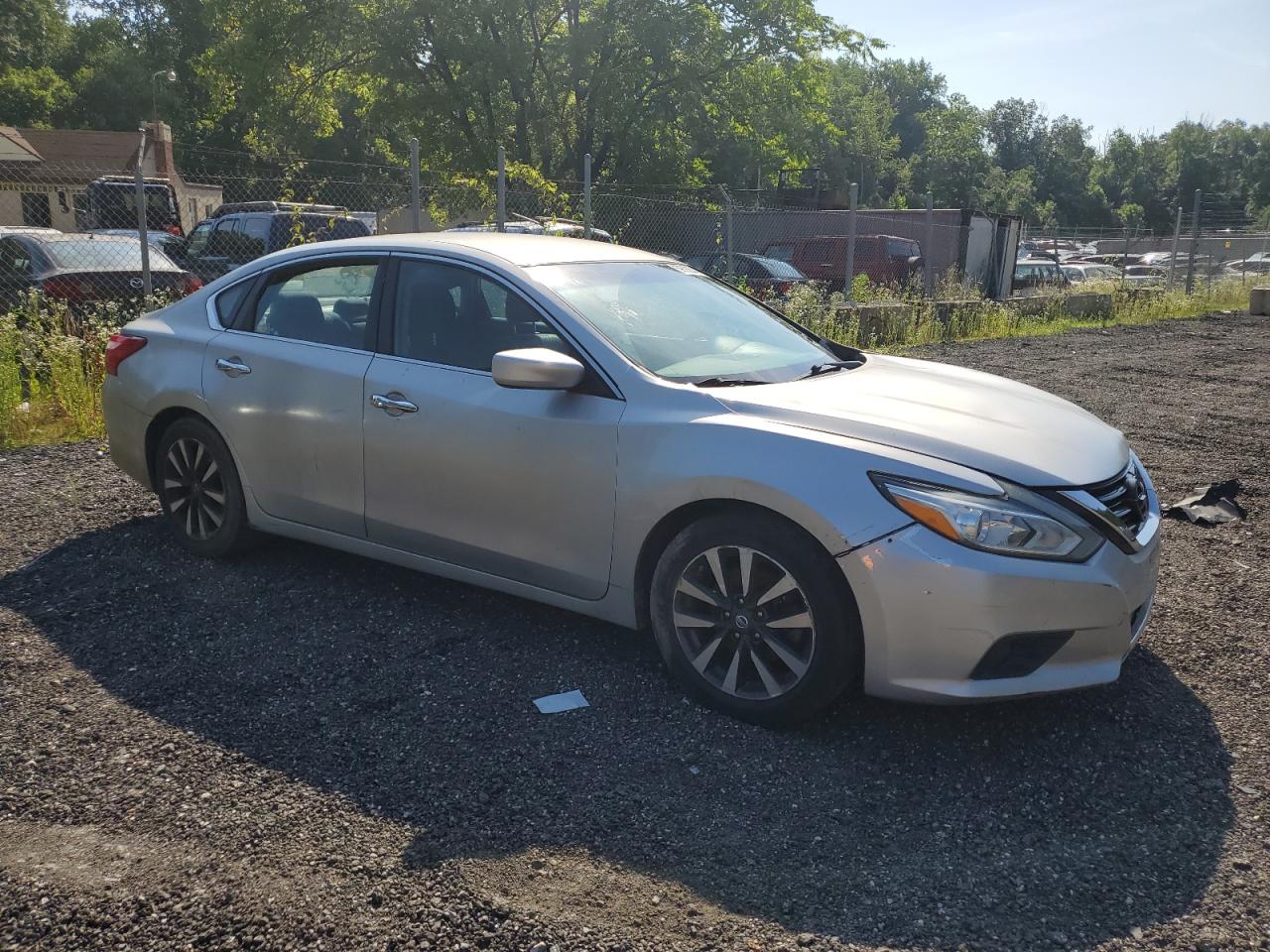 2017 Nissan Altima 2.5 vin: 1N4AL3AP1HC174412