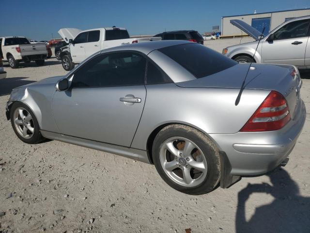 2002 Mercedes-Benz Slk 320 VIN: WDBKK65F62F261439 Lot: 57946134