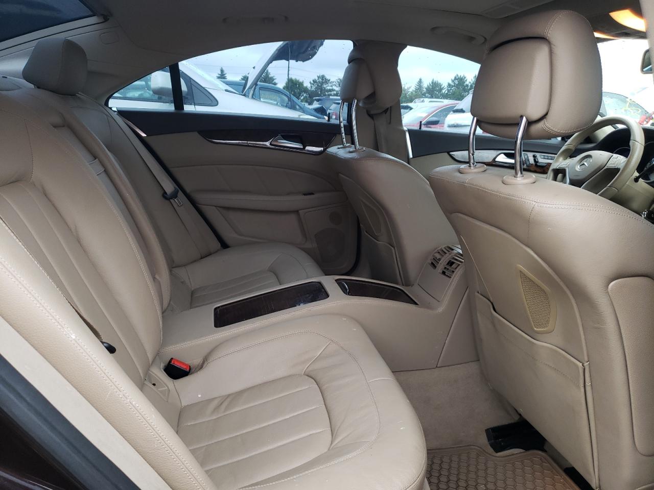 WDDLJ9BB0CA049149 2012 Mercedes-Benz Cls 550 4Matic