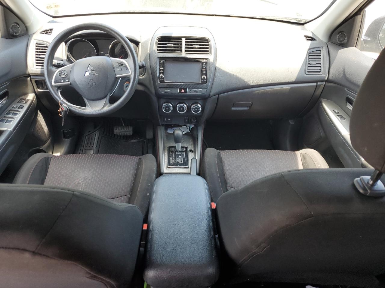 JA4AP3AU5KU033651 2019 Mitsubishi Outlander Sport Es