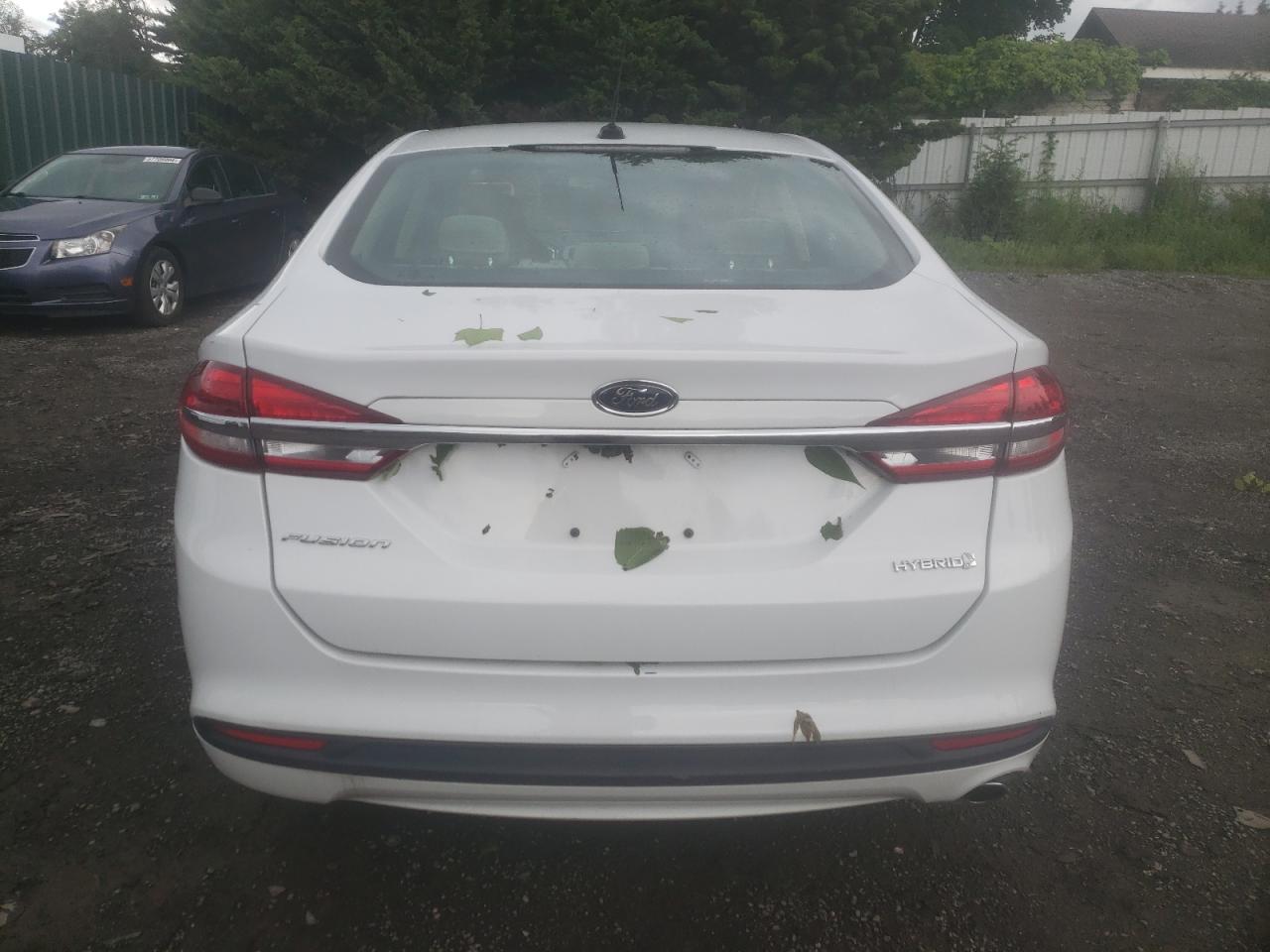 2018 Ford Fusion S Hybrid vin: 3FA6P0UU7JR100395