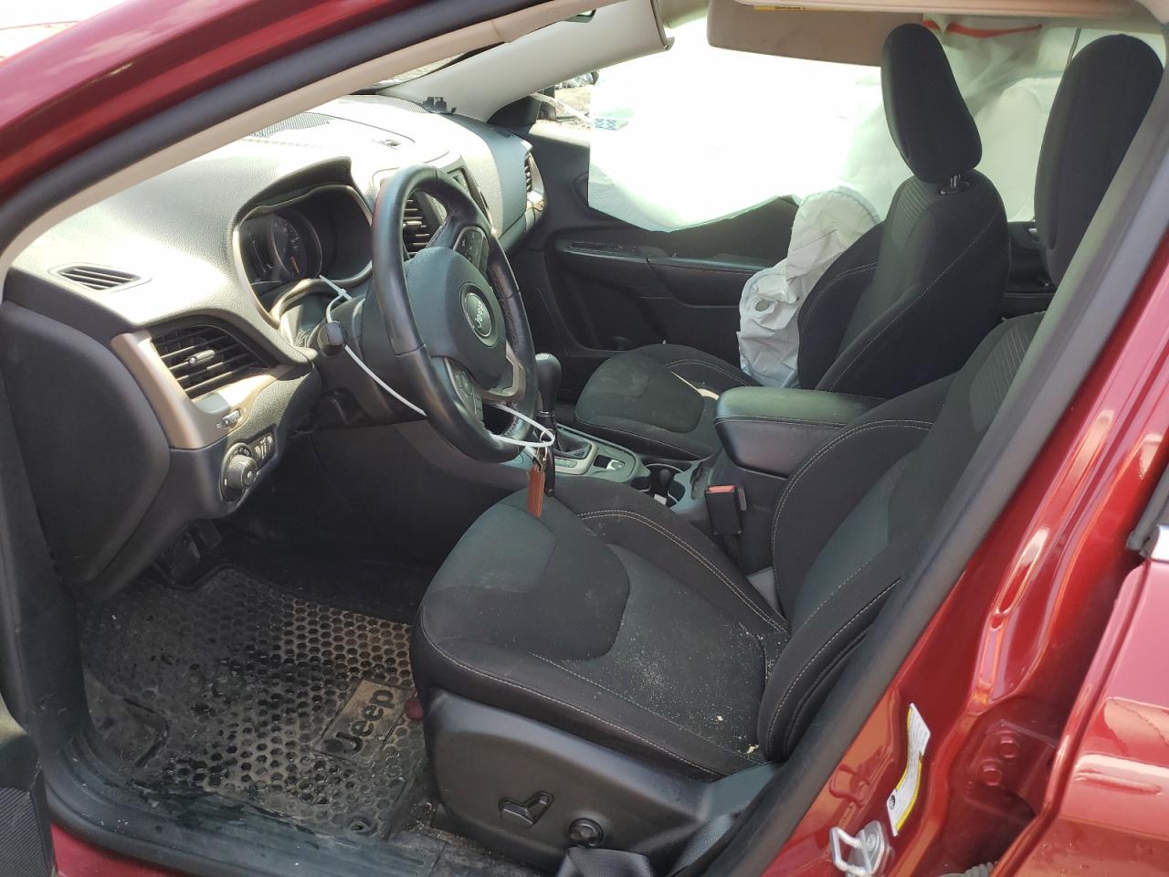 1C4PJMCB5GW251085 2016 Jeep Cherokee Latitude