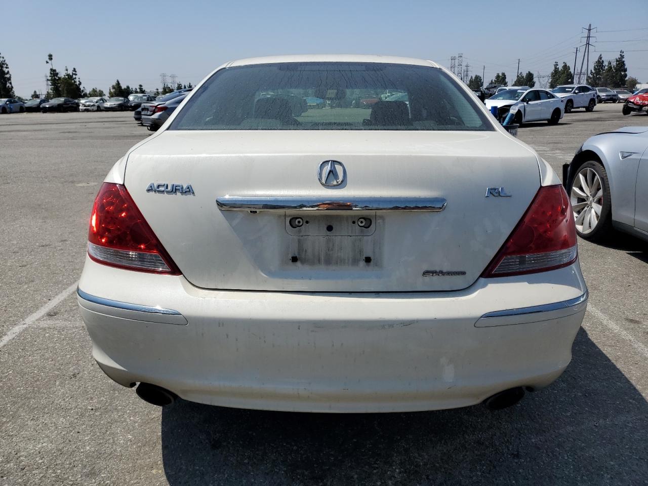JH4KB16618C004300 2008 Acura Rl