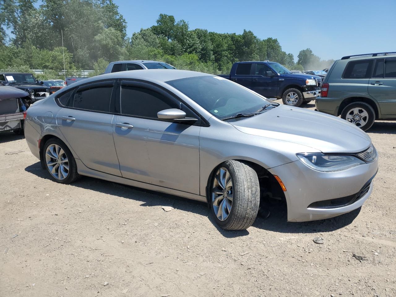 2015 Chrysler 200 S vin: 1C3CCCBB0FN637796