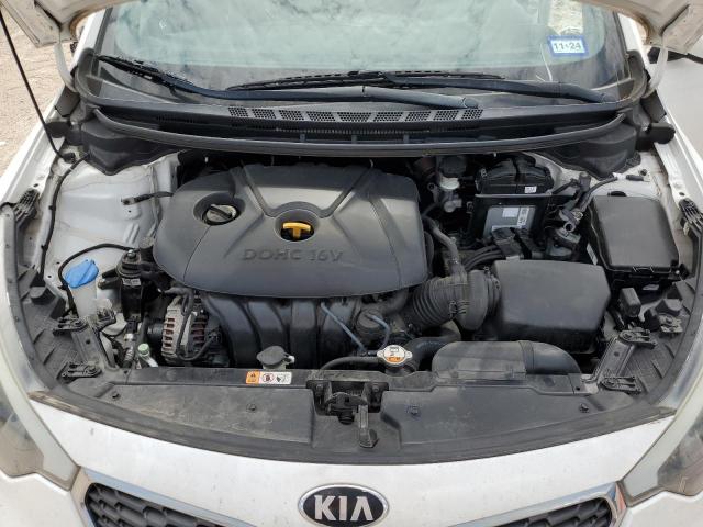 VIN KNAFK4A66E5075999 2014 KIA Forte, LX no.11