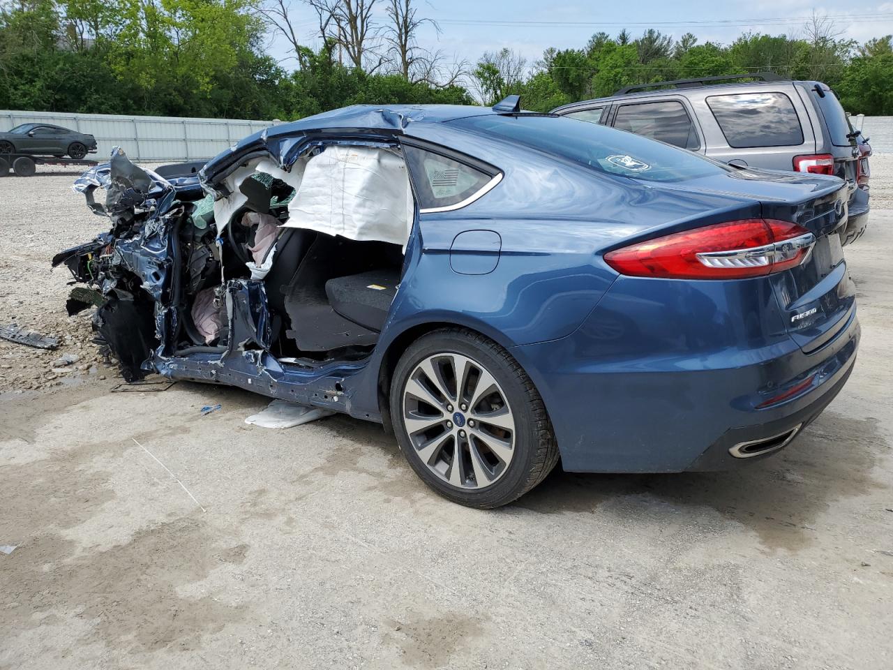 Lot #2895674912 2019 FORD FUSION SE