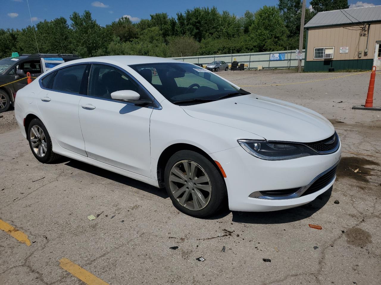 1C3CCCAB0FN681668 2015 Chrysler 200 Limited