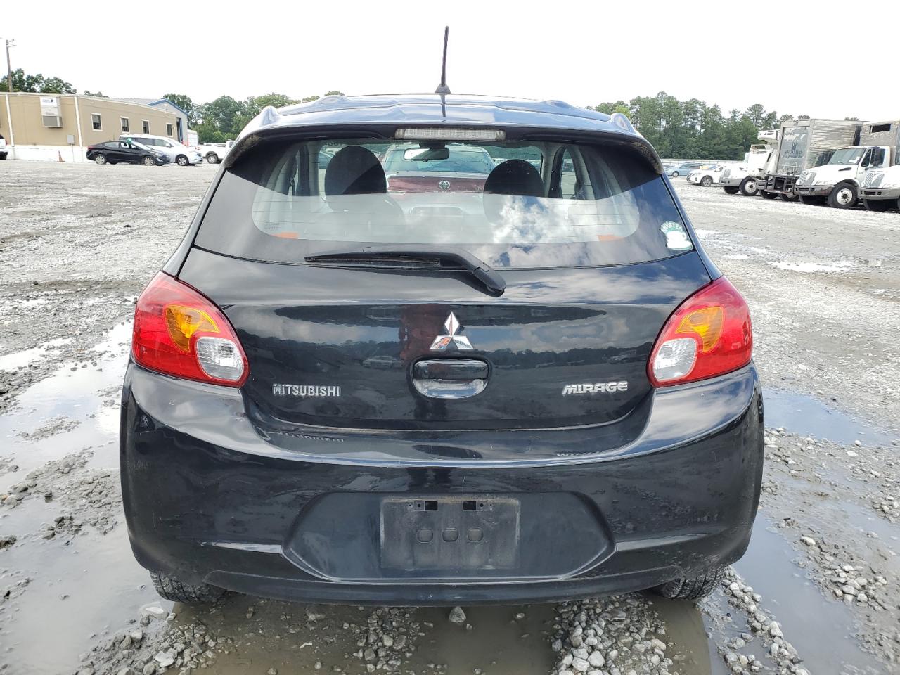 ML32A3HJ0FH049717 2015 Mitsubishi Mirage De