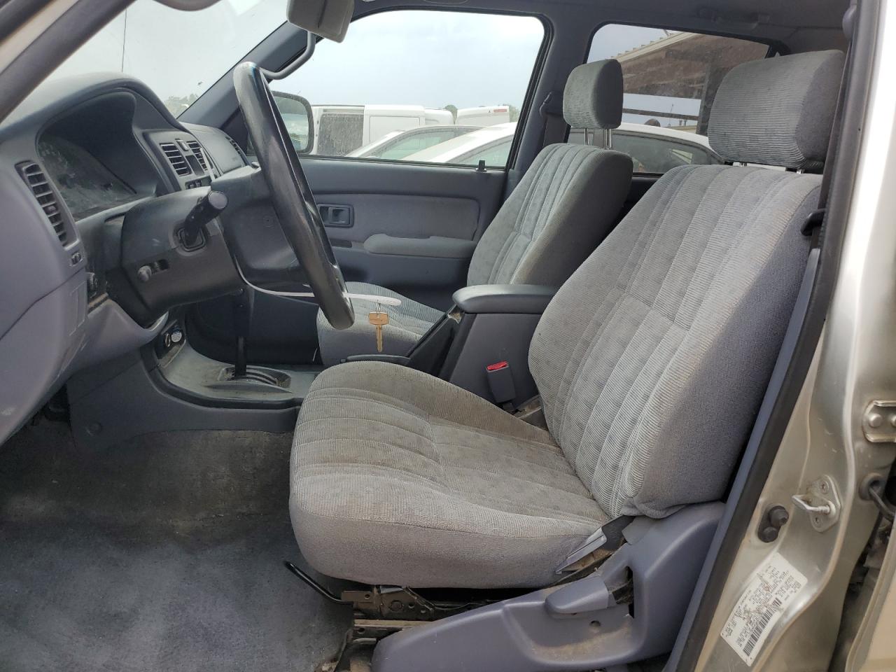 JT3GM84RXY0053282 2000 Toyota 4Runner