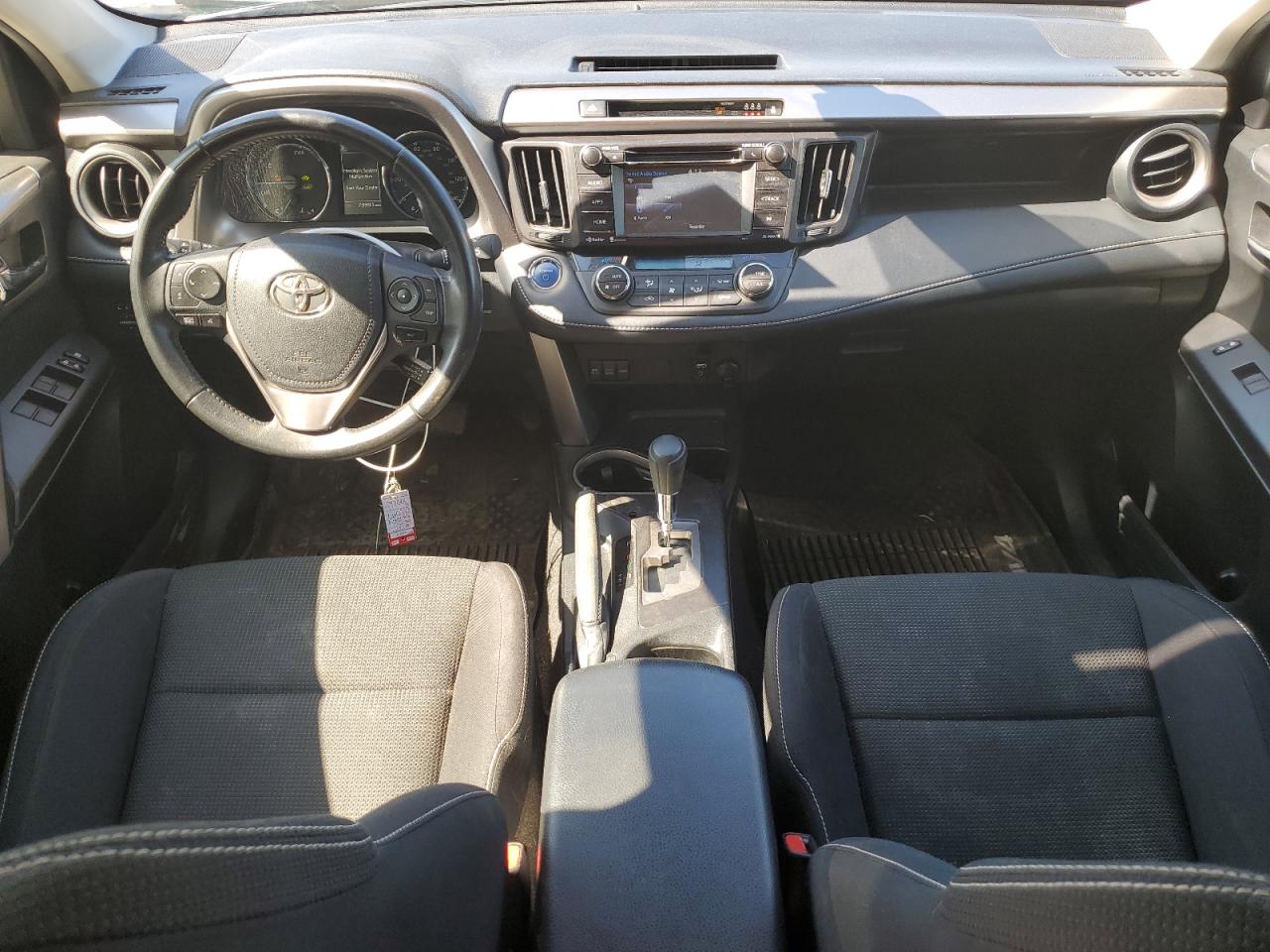 JTMRJREV7HD133520 2017 Toyota Rav4 Hv Le