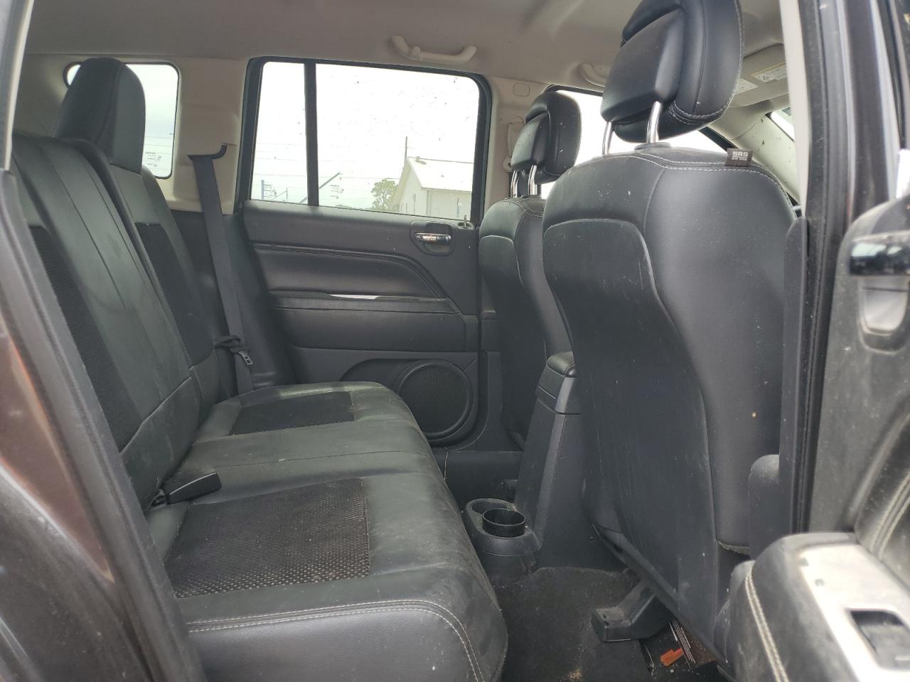 1C4NJDEB9FD177295 2015 Jeep Compass Latitude