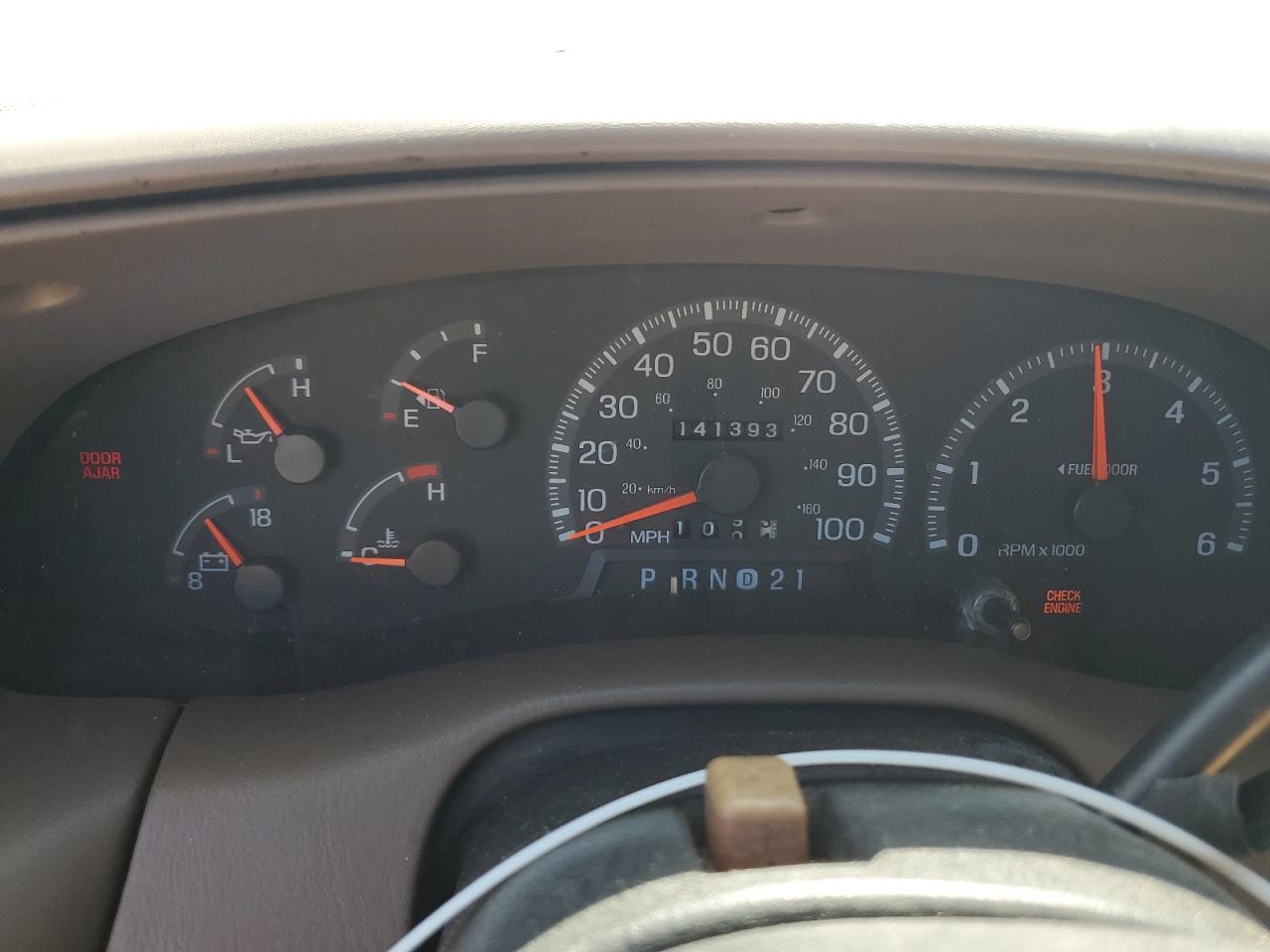 1FTZX1767WNA58220 1998 Ford F150 1FTZX1767WNA58220 1998 Ford F150