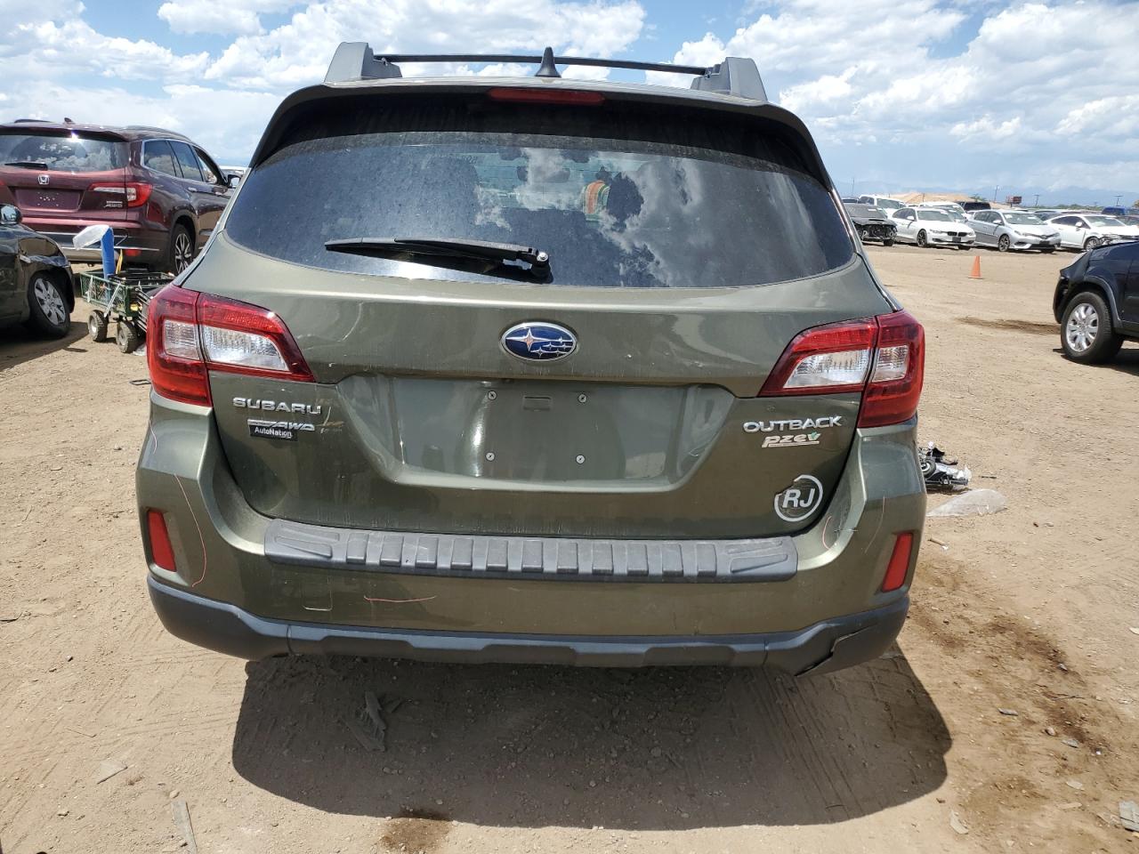 4S4BSAFC3H3312880 2017 Subaru Outback 2.5I Premium