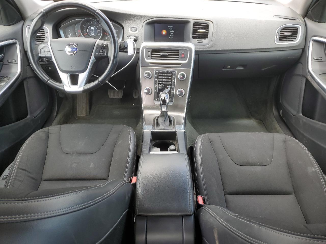 YV126MFJ1F2365714 2015 Volvo S60