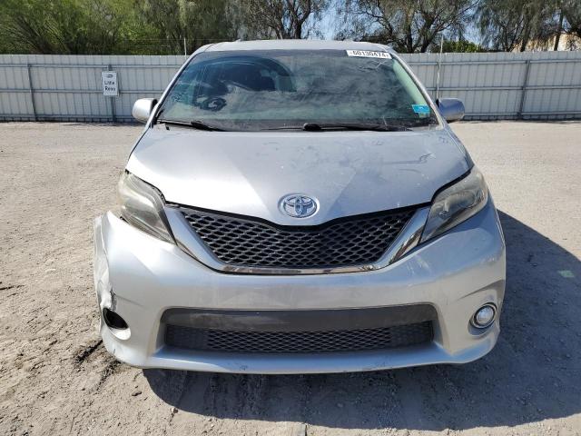 2017 TOYOTA SIENNA SE 5TDXZ3DC0HS892527