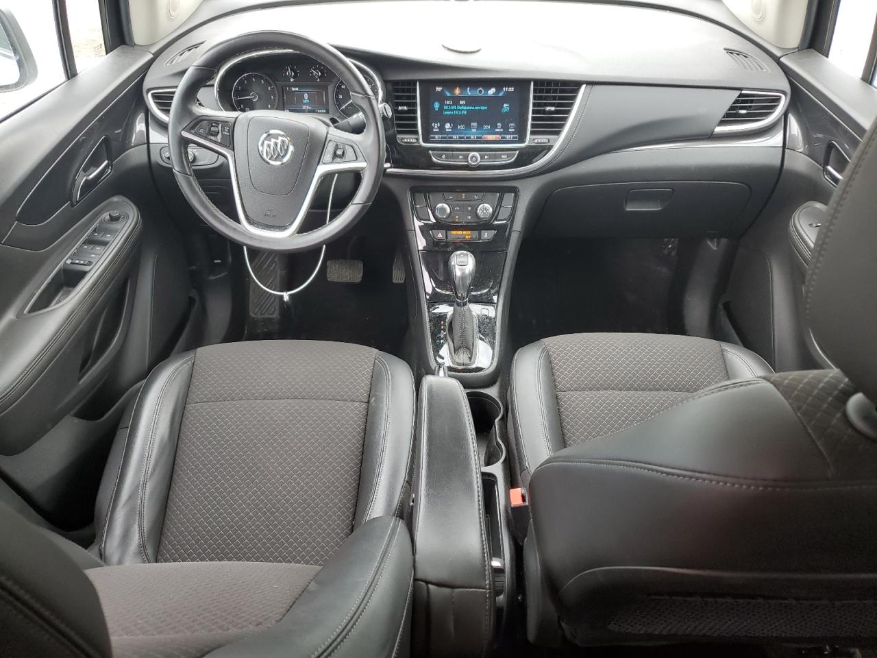 KL4CJESB5JB663652 2018 Buick Encore Preferred