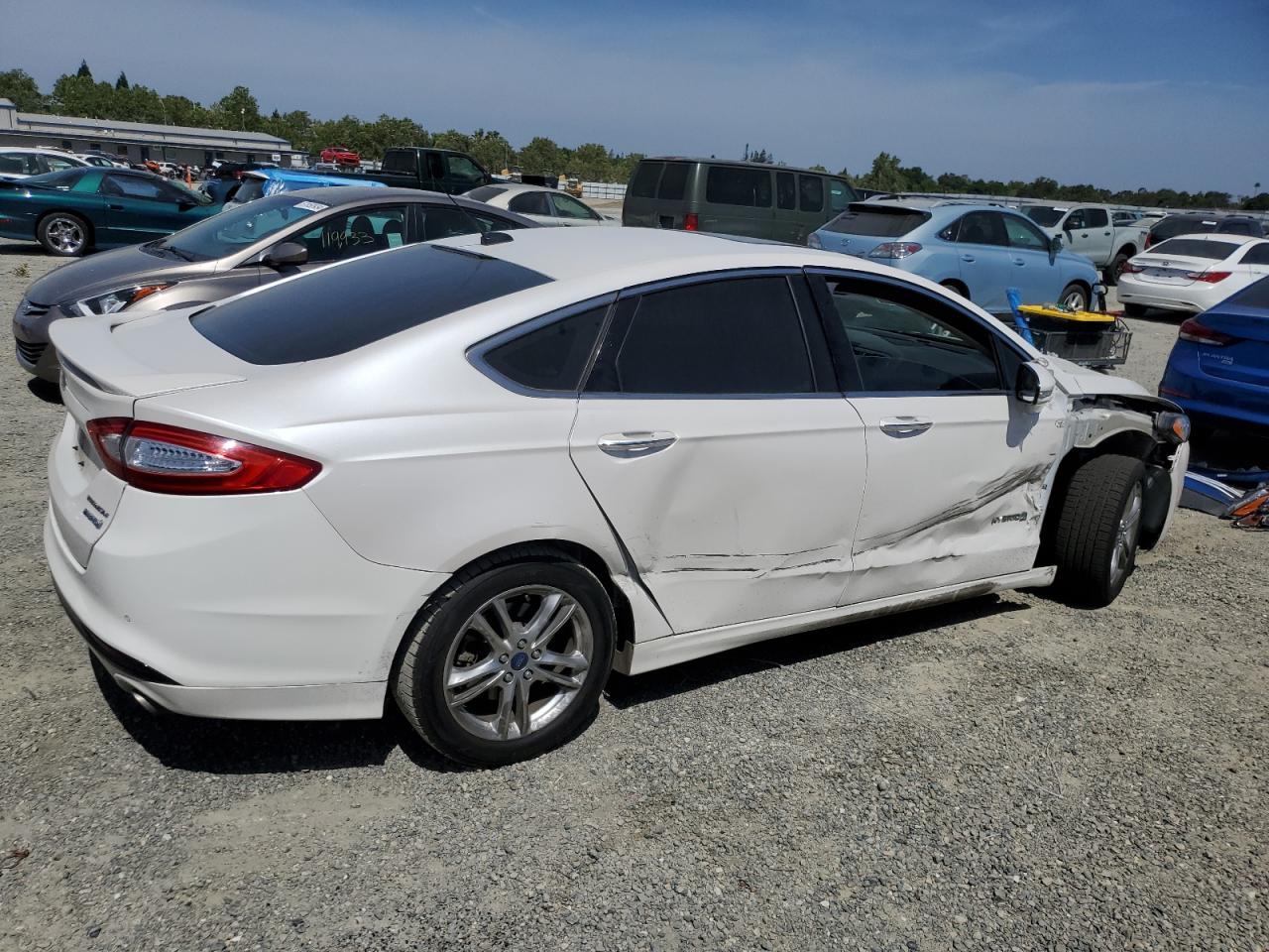 3FA6P0RU7FR245209 2015 Ford Fusion Titanium Hev