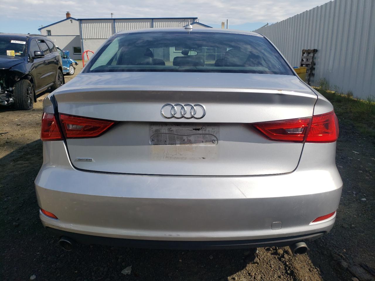 WAUBFGFFXF1055485 2015 Audi A3 Premium