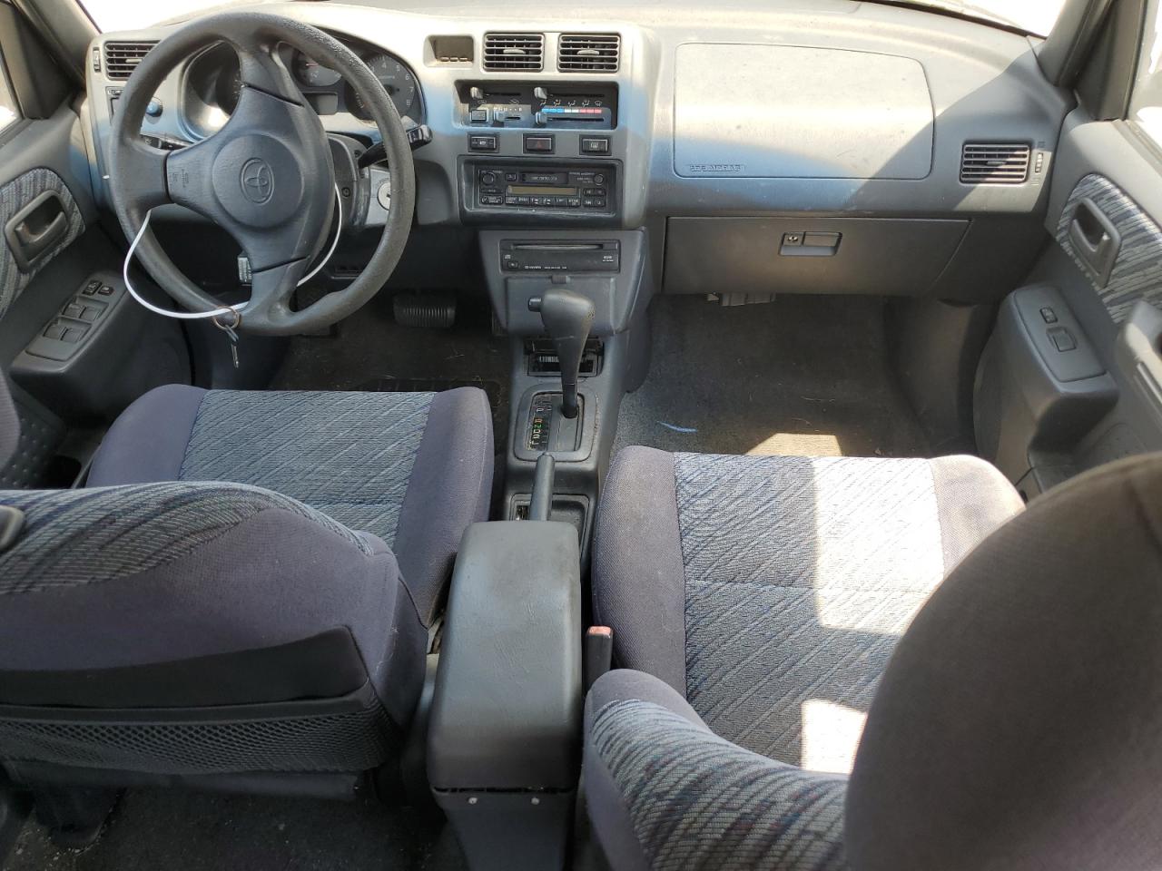 JT3HP10V0W7100197 1998 Toyota Rav4