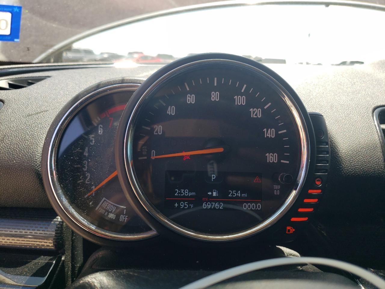 WMWLU1C5XH2F27526 2017 Mini Cooper Clubman All4