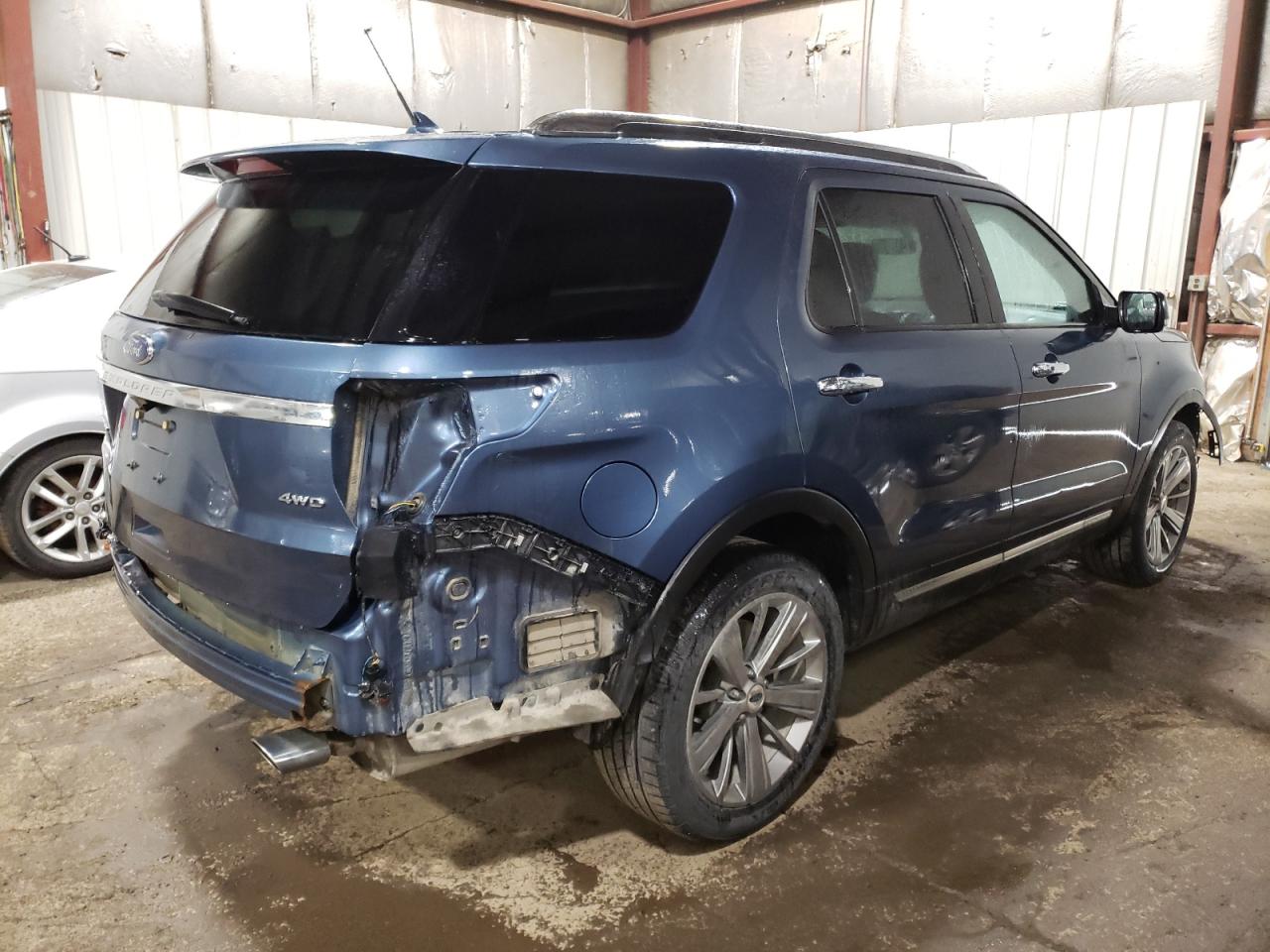 2018 Ford Explorer Limited vin: 1FM5K8F83JGB67517