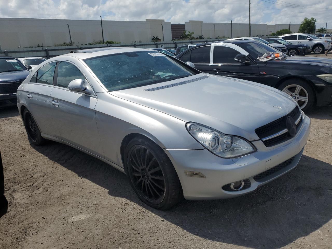 WDDDJ75X06A051794 2006 Mercedes-Benz Cls 500C