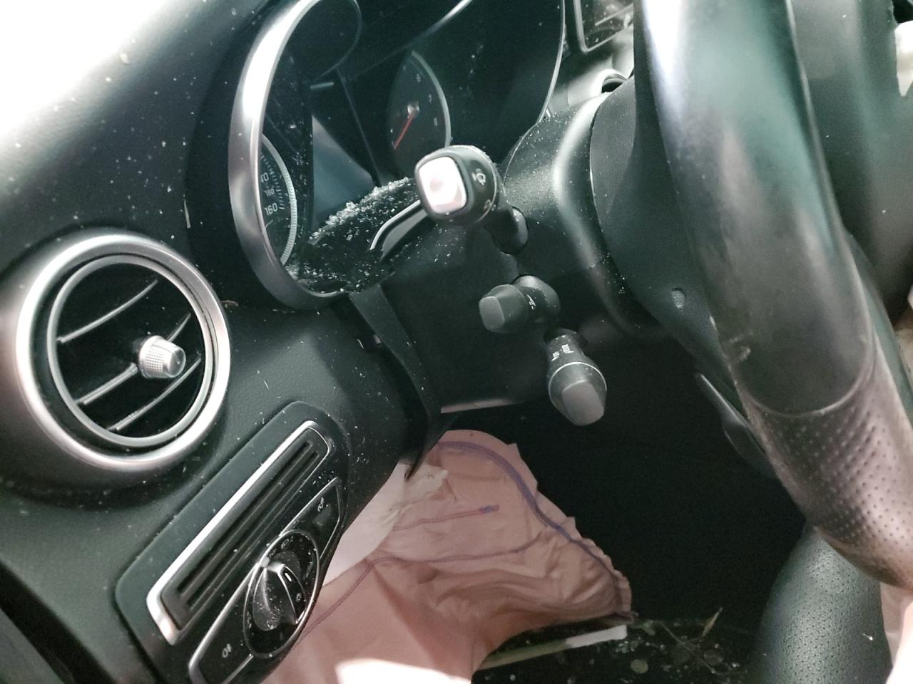 55SWF4JB1HU187163 2017 Mercedes-Benz C 300