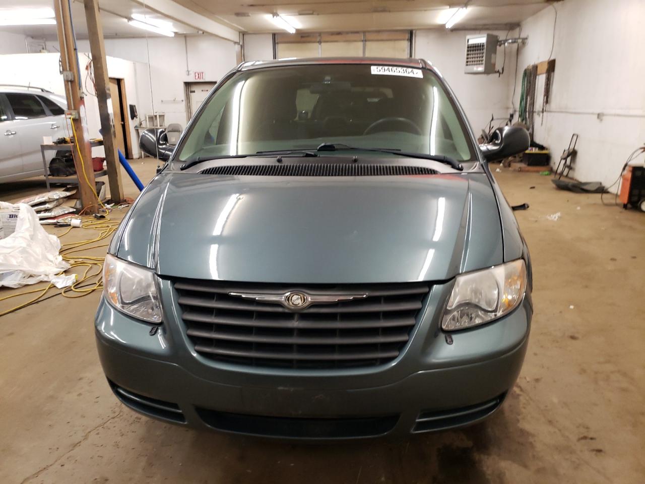 1A4GJ45R77B206466 2007 Chrysler Town & Country Lx