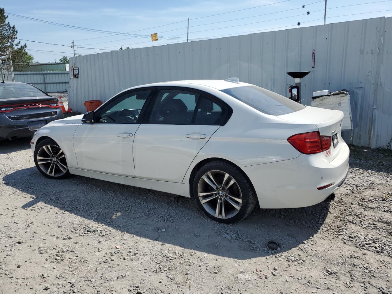 2014 BMW 328 Xi Sulev vin: WBA3B5C52EP543275