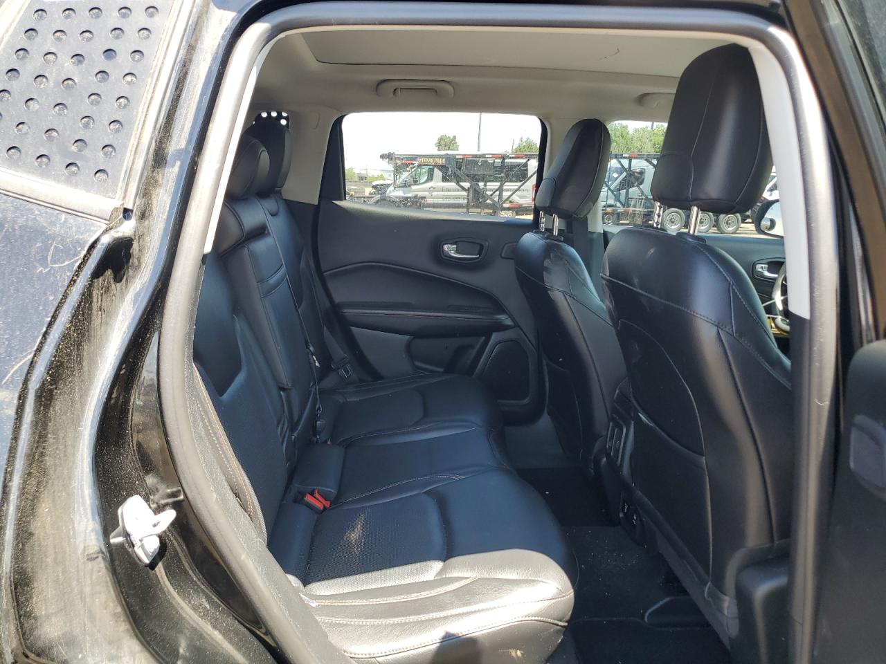 3C4NJDCBXHT639735 2017 Jeep Compass Limited