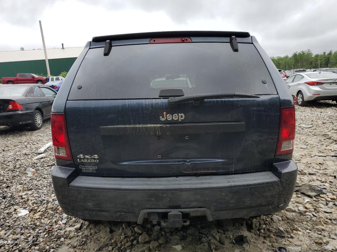 1J8HR48N38C220767 2008 Jeep Grand Cherokee Laredo