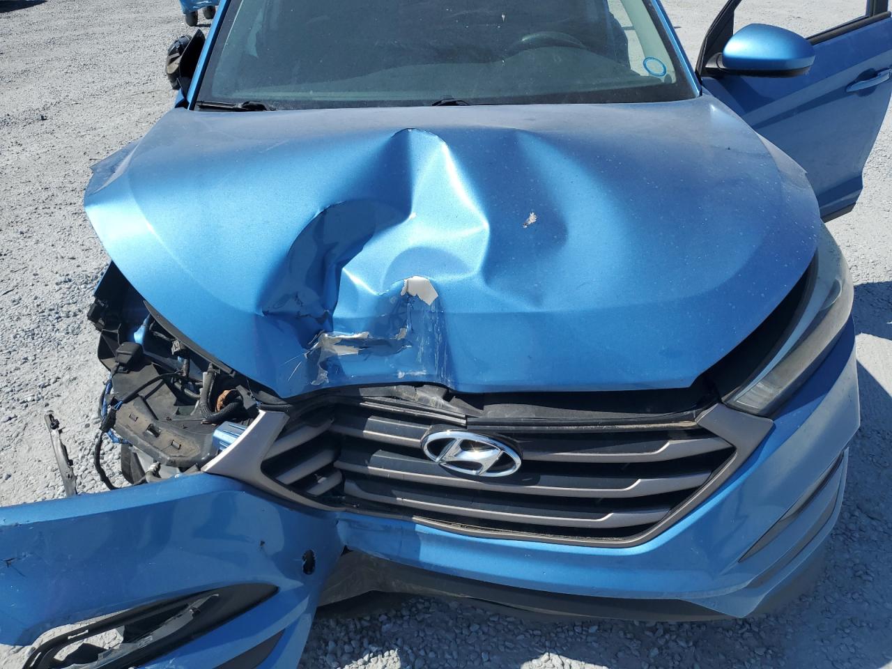 KM8J33A42GU046829 2016 Hyundai Tucson Limited