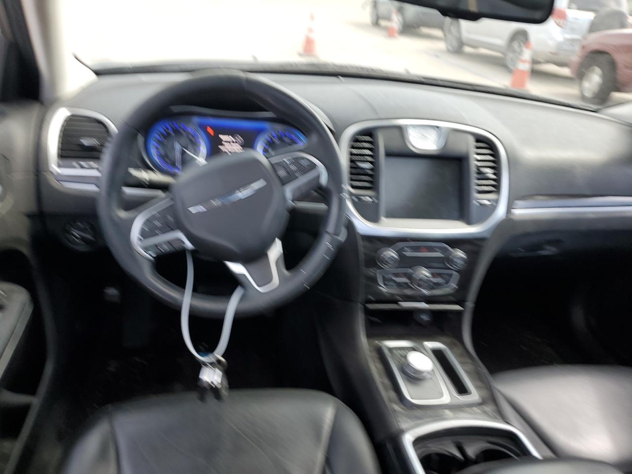 2C3CCAAG7FH929729 2015 Chrysler 300 Limited