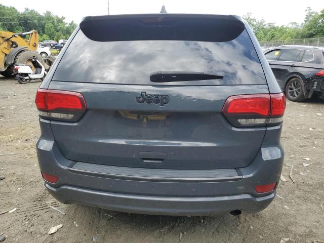 1C4RJEAG4JC402424 2018 Jeep Grand Cherokee Laredo