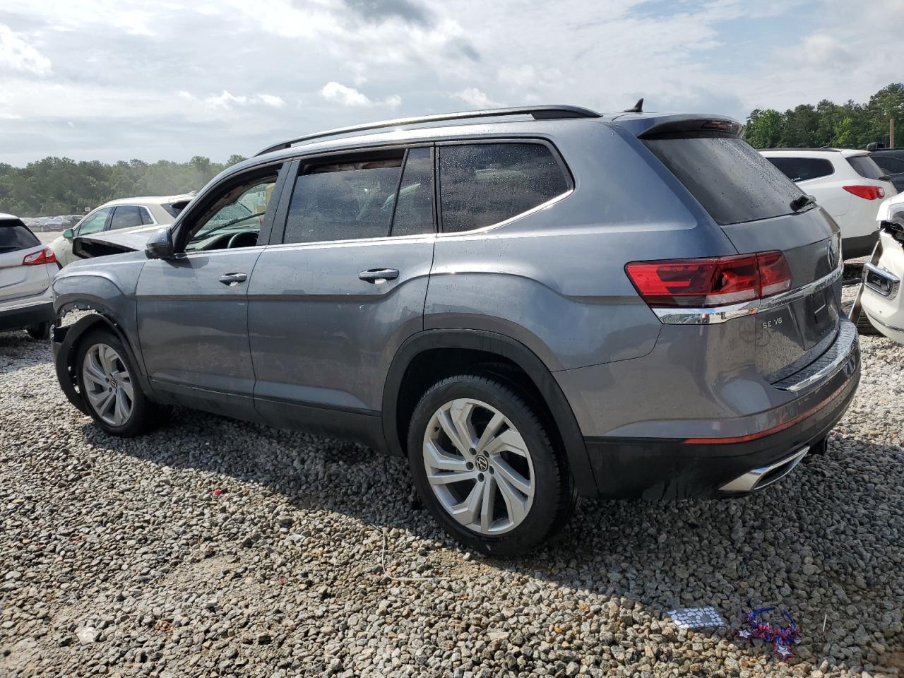 1V2KR2CA8NC520580 2022 Volkswagen Atlas Se