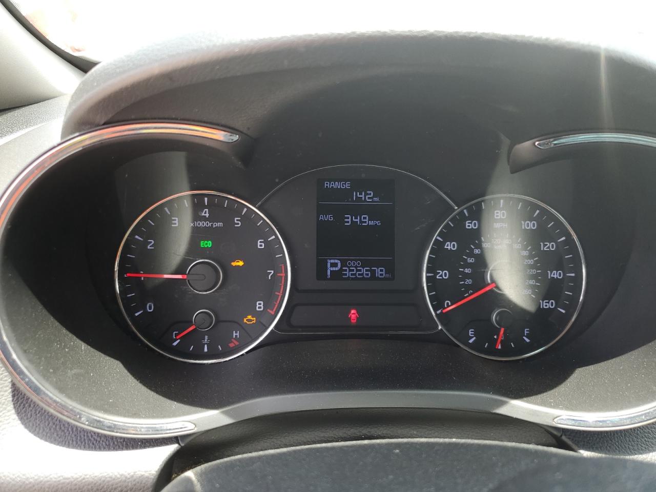 KNAFX4A63G5592620 2016 Kia Forte Lx