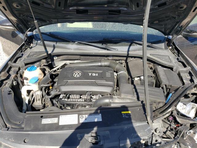 2017 VOLKSWAGEN PASSAT R-L - 1VWDT7A32HC083853