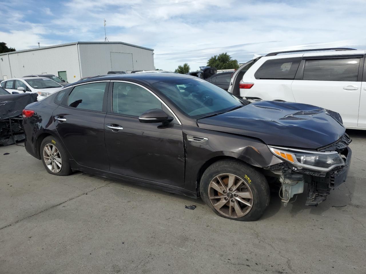 KNAGT4L37J5238920 2018 Kia Optima Lx