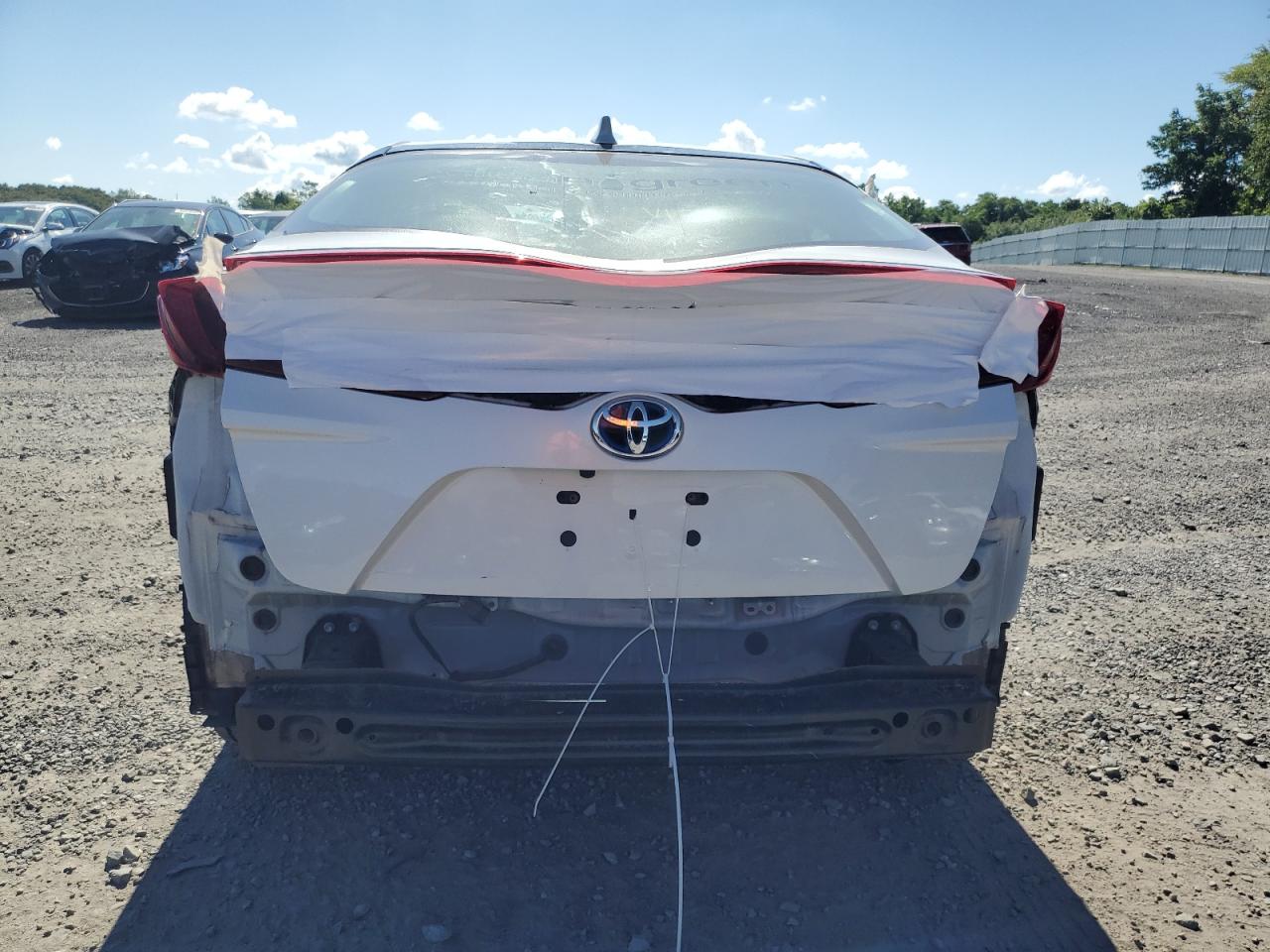 JTDKARFP4L3157211 2020 Toyota Prius Prime Le