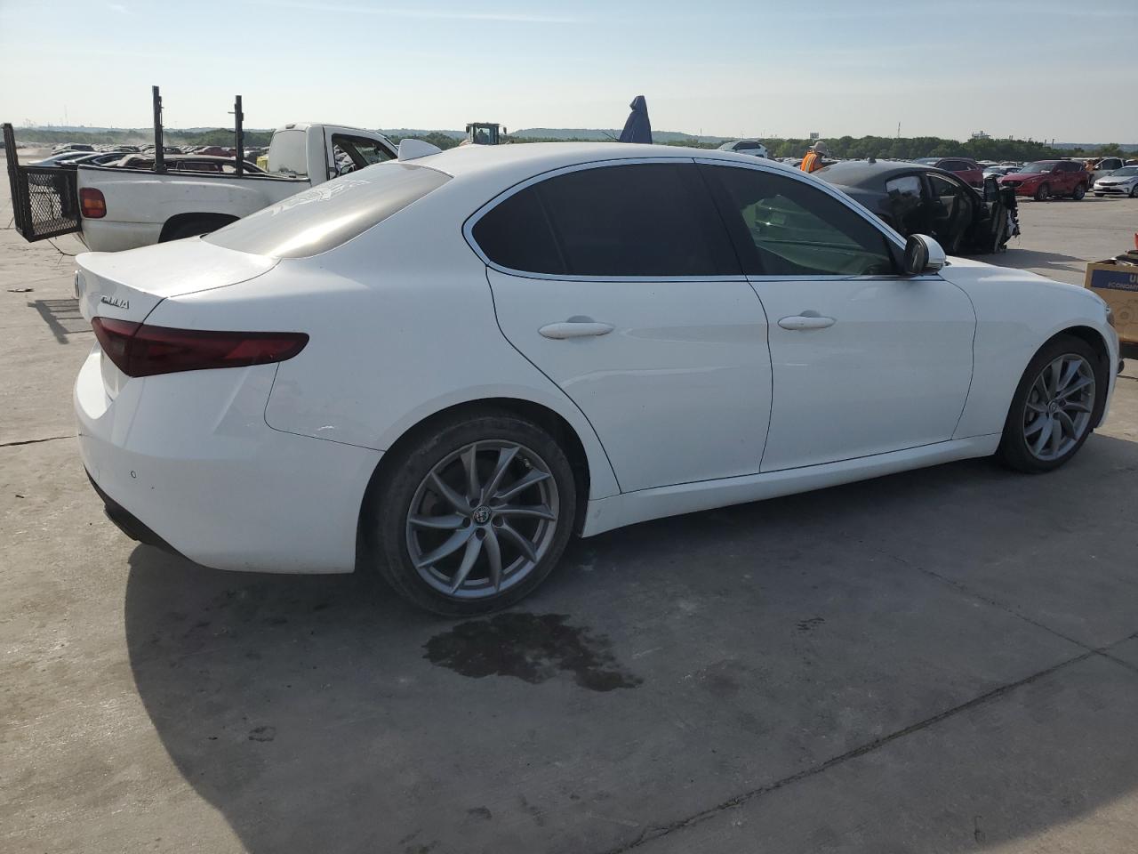 ZARFAEBN6H7536215 2017 Alfa Romeo Giulia