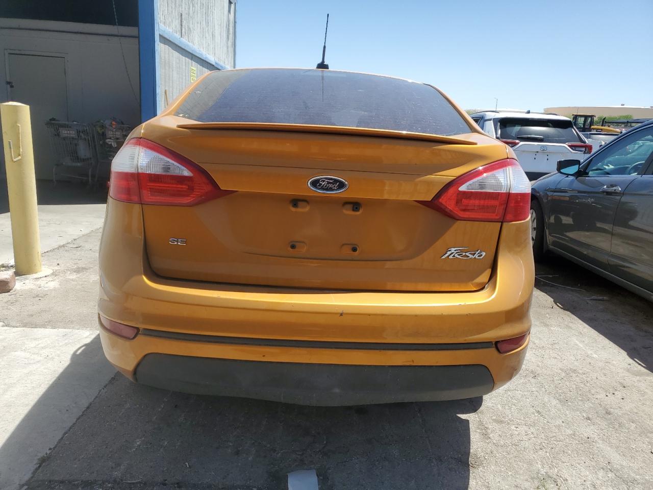 2016 Ford Fiesta Se vin: 3FADP4BJ3GM158100